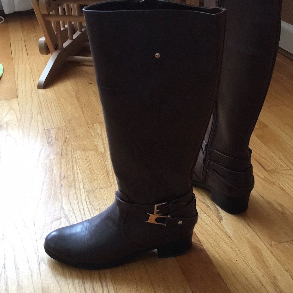 Brown tall boots